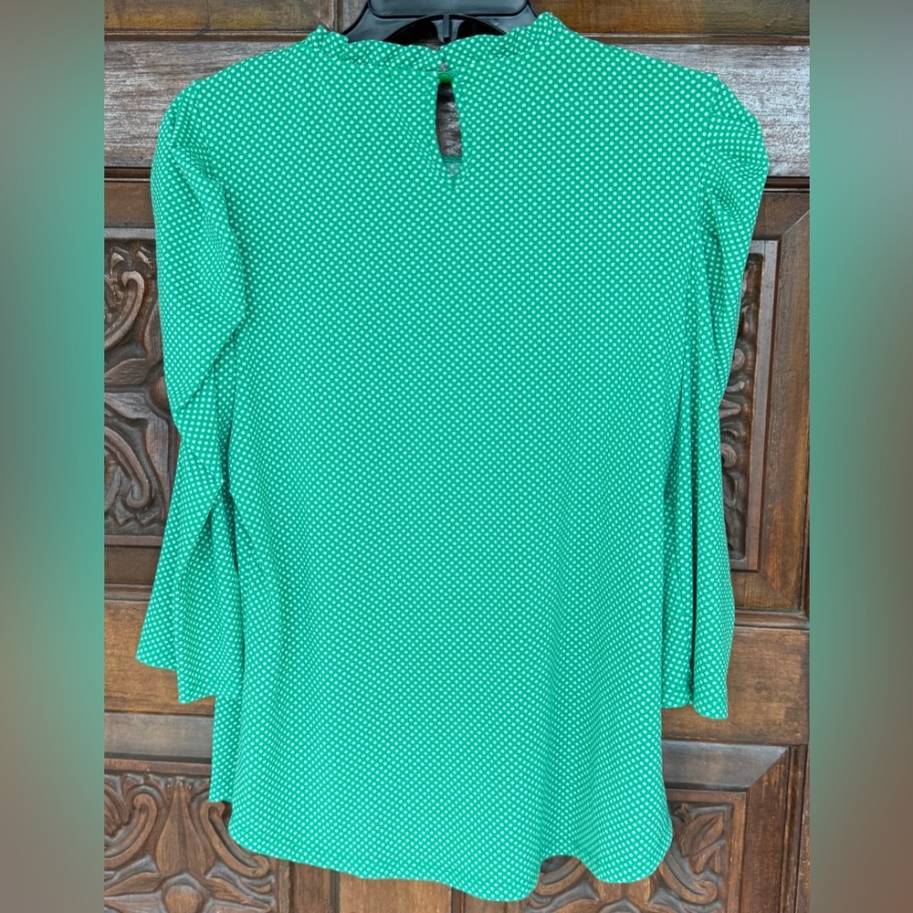 Adrianna Papell Green & White Polka Dot 3/4 Length Ruffled Sleeve Top, NWOT, Med - Picture 6 of 6